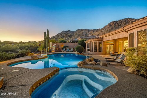 27562 N 83rd Gln, Peoria, AZ, 85383-3836 | Card Image