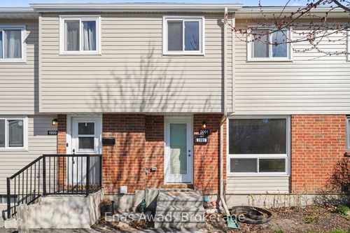 58-2001 Kelden Cres, Gloucester, ON, K1B4Y1 | Card Image