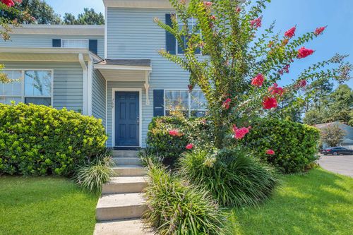 769 Timberwood Cir E, TALLAHASSEE, FL, 32304-2678 | Card Image