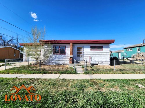 1030 E 17th St, Casper, WY, 82601-4802 | Card Image