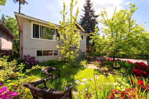 3446 William Street, Vancouver, BC, V5K2Z6 | Card Image