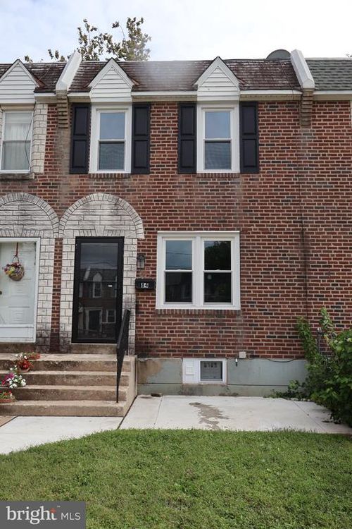 84 Chester Ave, Clifton Hts, PA, 19018-2522 | Card Image