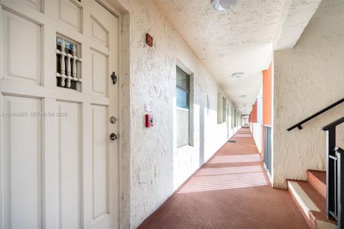 208-150 S Hollybrook Ter, Pembroke Pines, FL, 33025-1278 | Card Image
