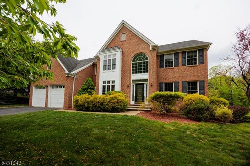 8 Overlook Dr, Riverdale, NJ, 07457-1025 | Card Image