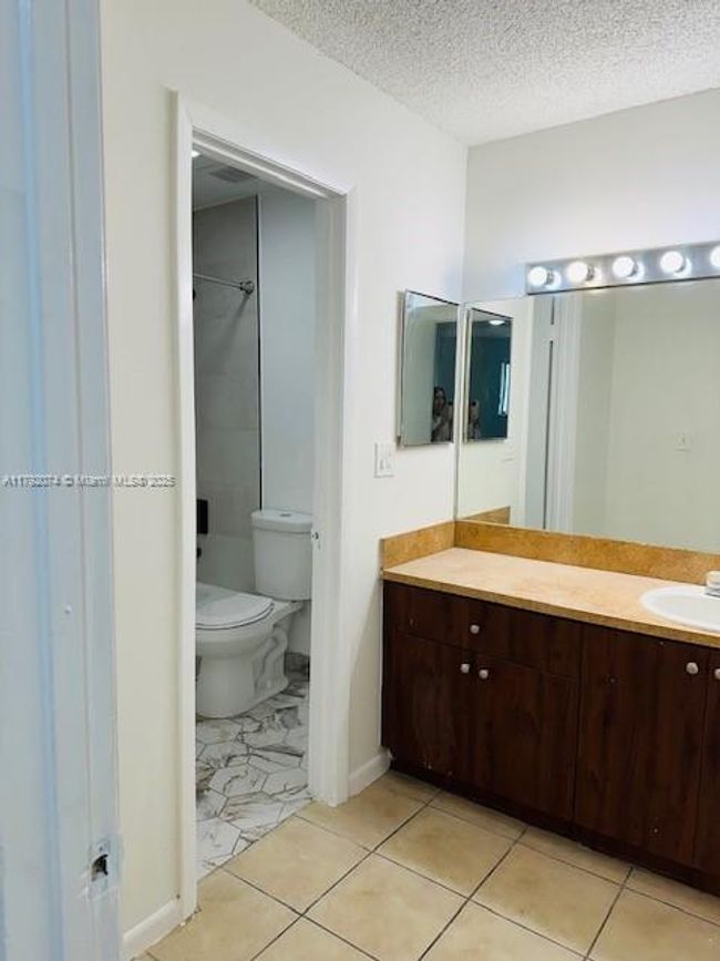 APT-203 - 6975 Nw 179 Th St, Condo with 2 bedrooms, 1 bathrooms and null parking in Hialeah FL | Image 10