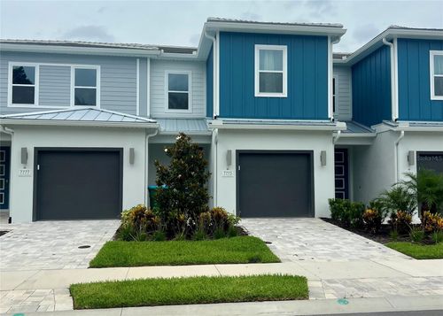 7773 Spectrum Dr, Reunion, FL, 34747-3405 | Card Image