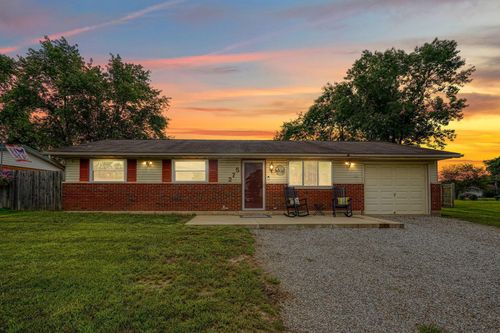 275 Pawnee Dr, Circleville, OH, 43113-9188 | Card Image