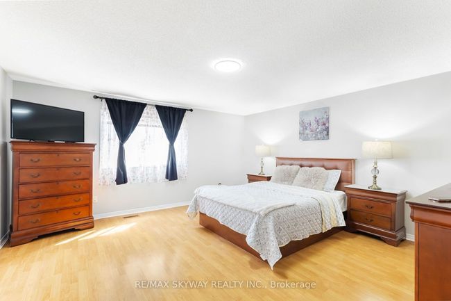 104 Sandmere Ave, House attached with 4 bedrooms, 3 bathrooms and 3 parking in Brampton ON | Image 23