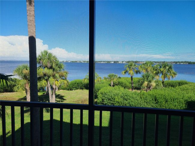 UNIT-201 - 1010 Tidewater Shores Loop, Condo with 3 bedrooms, 2 bathrooms and null parking in BRADENTON FL | Image 5