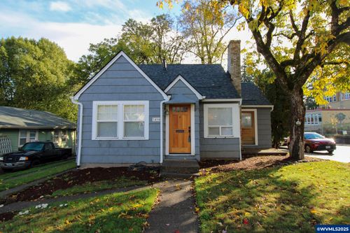 2490 E Nob Hill St Se, Salem, OR, 97302-3768 | Card Image