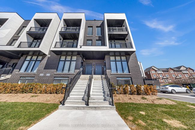 2 - 188 Angus Dr, Condo with 3 bedrooms, 2 bathrooms and null parking in Ajax ON | Image 31