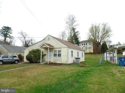 7403 Paxton Rd, FALLS CHURCH, VA, 22043-1328 | Card Image