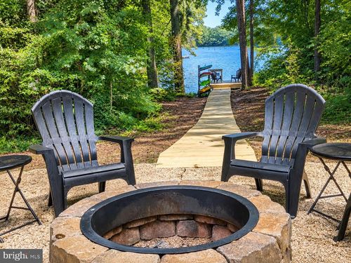 431 Seagull Ln, LUSBY, MD, 20657-4135 | Card Image