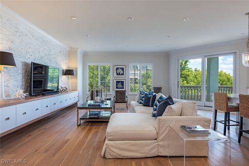 c-750 11th St S, NAPLES, FL, 34102-6719 | Card Image