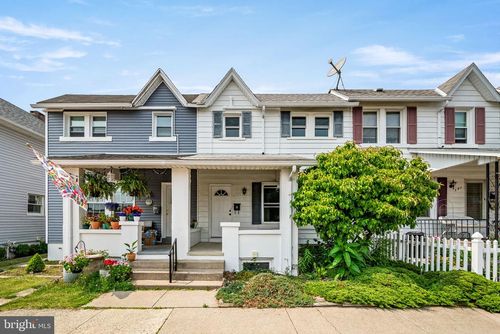 541 Elm St, EMMAUS, PA, 18049-2333 | Card Image