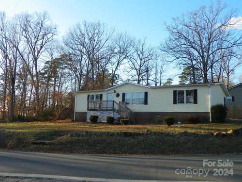 355 Shoreline Road, New London, NC, 28127 | Card Image