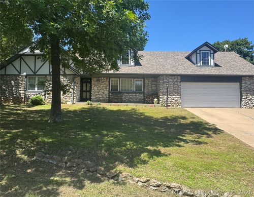 909 Bayshore Dr, Sand Springs, OK, 74063-6879 | Card Image