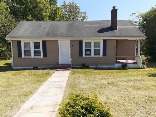 1714 E Stadium Dr, Eden, NC, 27288-4046 | Card Image