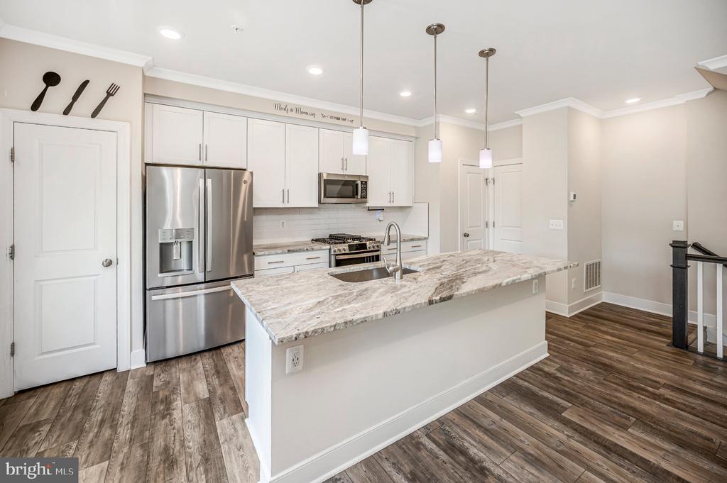 Residential Lease in WOODBRIDGE 5