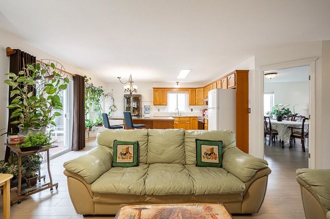 2992 152a St, House other with 3 bedrooms, 2 bathrooms and 4 parking in Surrey BC | Image 14