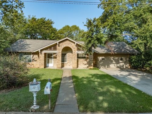 1200 Central Ave, Bowie, TX, 76230-4006 | Card Image