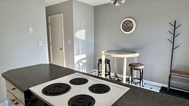(13) Kitchen.jpeg | Image 13