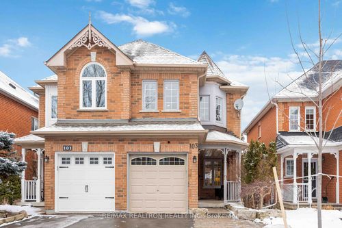 103 Woodroof Cres, Aurora, ON, L4G7H3 | Card Image