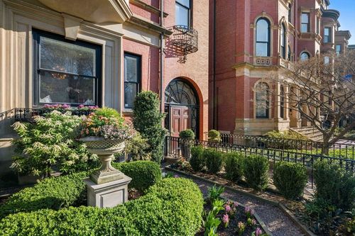 1-36 Commonwealth Ave, Boston, MA, 02116-3104 | Card Image