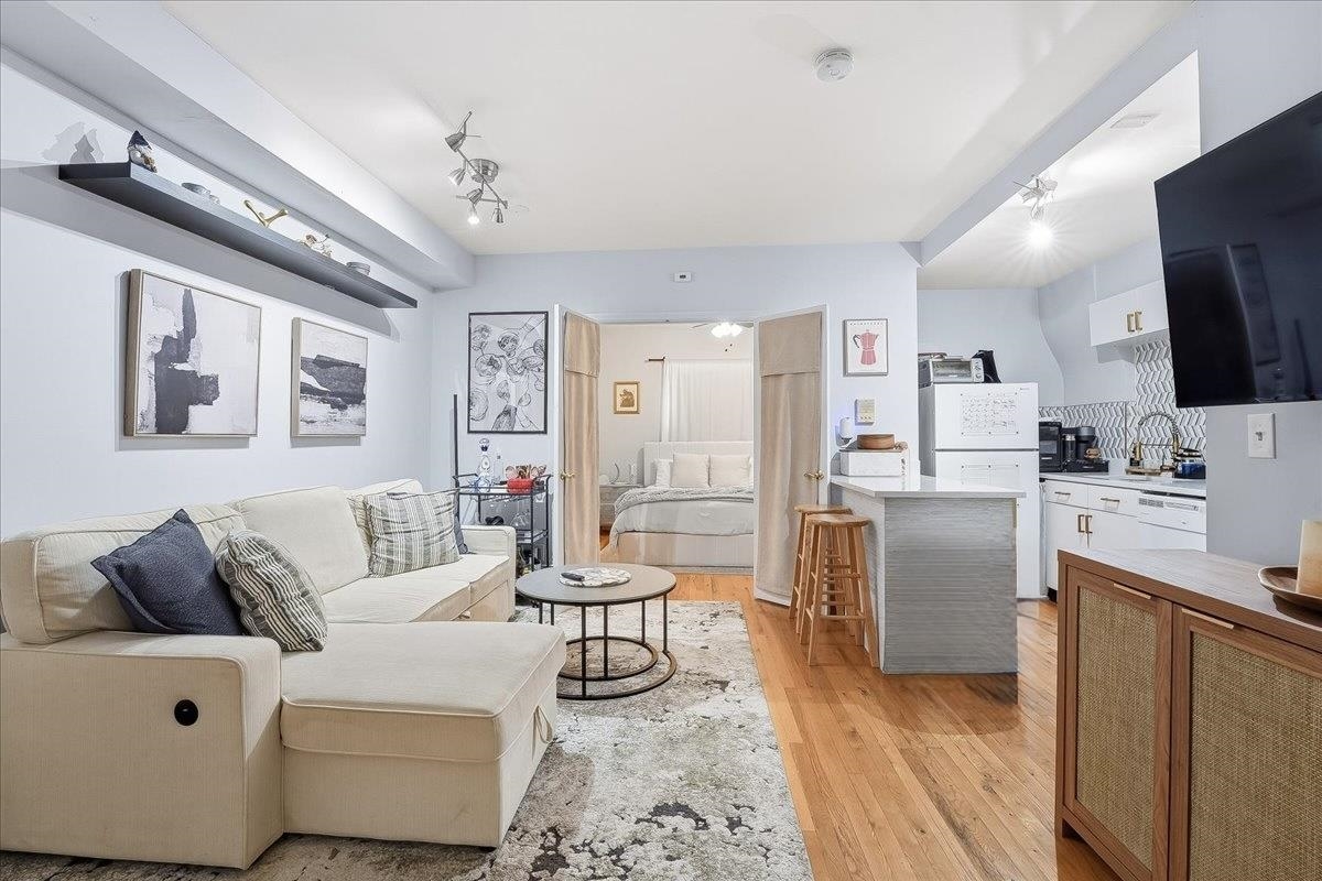 Residential Lease in Hoboken