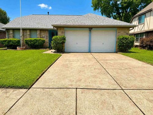 10916 Mulberry Ct, La Porte, TX, 77571-4362 | Card Image