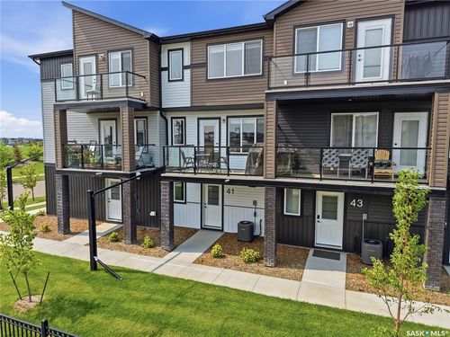 41-651 Dubois Crescent, Saskatoon, SK, S7V1N3 | Card Image
