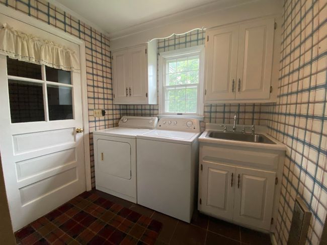 1 Edgewood Ave, House other with 4 bedrooms, 4 bathrooms and null parking in Barre VT | Image 24