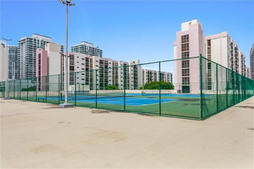 429-17021 N Bay Rd, Sunny Isles Beach, FL, 33160-3684 | Card Image