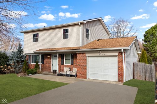 9106 Broken Arrow Rd, Indianapolis, IN, 46234-2515 | Card Image