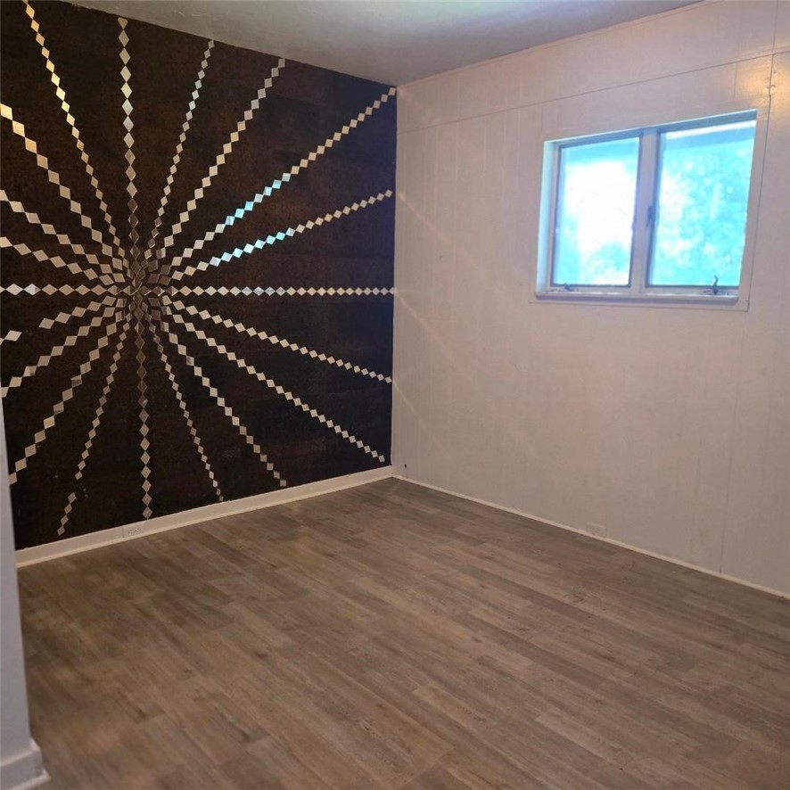Residential in Marshall Shadeland 5