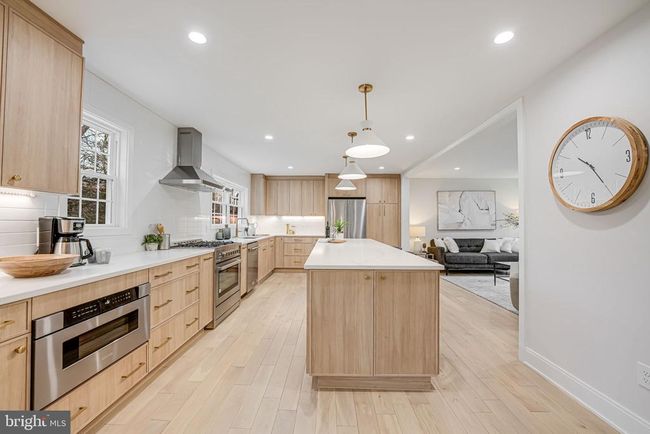 9051 Laurel Hill Ct, House other with 5 bedrooms, 4 bathrooms and null parking in VIENNA VA | Image 21