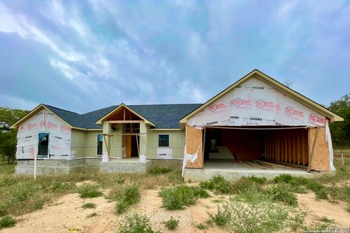 133 Ash Pkwy, La Vernia, TX, 78121-0169 | Card Image