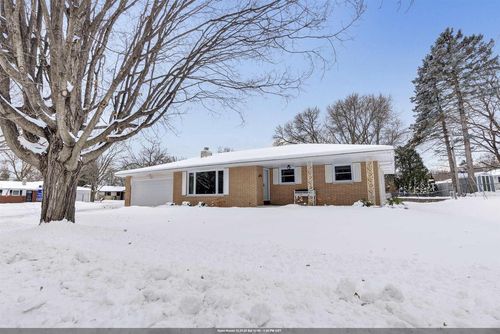 1667 Beaver Dam Drive, GREEN BAY, WI, 54304 | Card Image