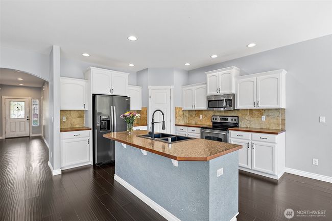 Kitchen | Image 10