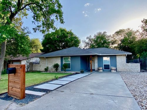 7302 Shadywood Dr, Austin, TX, 78745-6487 | Card Image