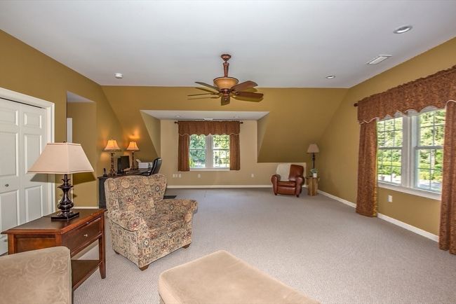 41 Christopher Dr, House other with 4 bedrooms, 3 bathrooms and 4 parking in Westfield MA | Image 31