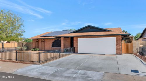 9441 N 49th Dr, Glendale, AZ, 85302-3509 | Card Image