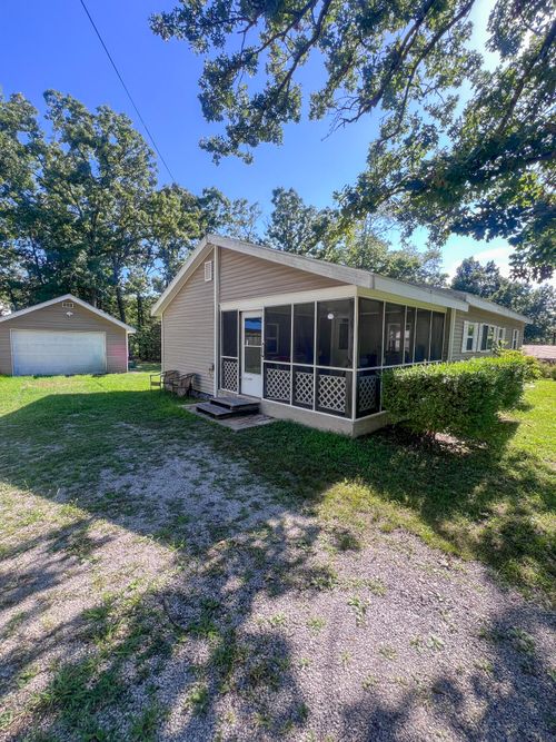 24112 Hickory, Pittsburg, MO, 65724-7629 | Card Image