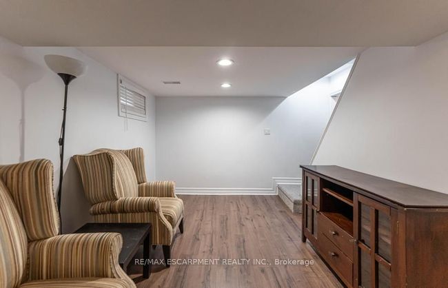 43 Armstrong Ave, House other with 4 bedrooms, 2 bathrooms and 2 parking in Hamilton ON | Image 16
