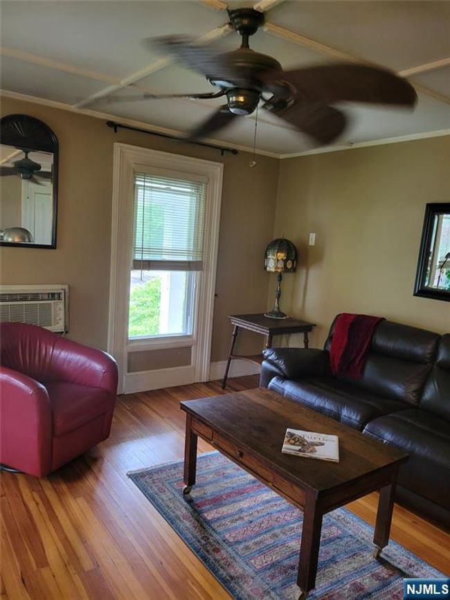 41 N Franklin Tpke, Condo with 2 bedrooms, 1 bathrooms and null parking in Ramsey NJ | Image 5