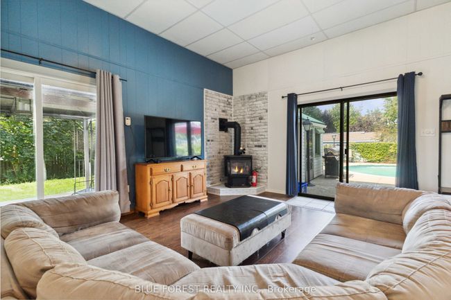13 Victoria St, House other with 5 bedrooms, 3 bathrooms and 4 parking in Port Burwell ON | Image 17