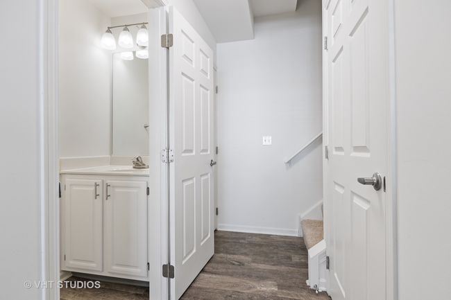 80 - 80 Gershwin Ct, Townhouse with 2 bedrooms, 2 bathrooms and 2 parking in Wheaton IL | Image 14