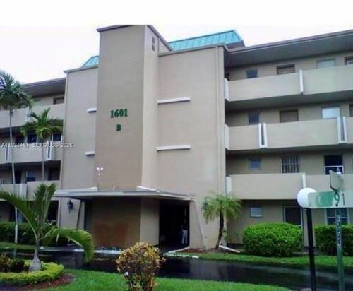 b112-1601 Ne 191st St, Miami, FL, 33179-4104 | Card Image