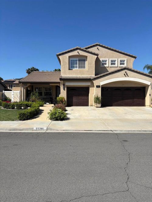 23781 Fieldcrest Ln, Murrieta, CA, 92562-3463 | Card Image