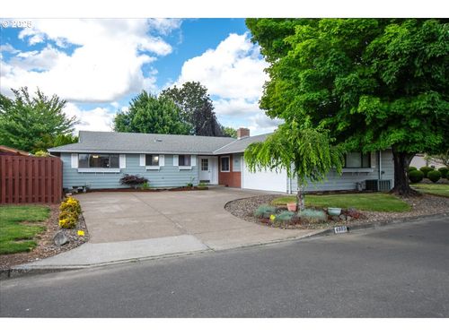 4603 Se 16th Ct, Gresham, OR, 97080-9101 | Card Image